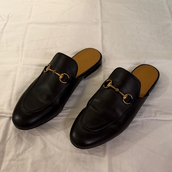 Gucci Princetown Black Leather Mules with Gold Accent - Picture 1 of 5
